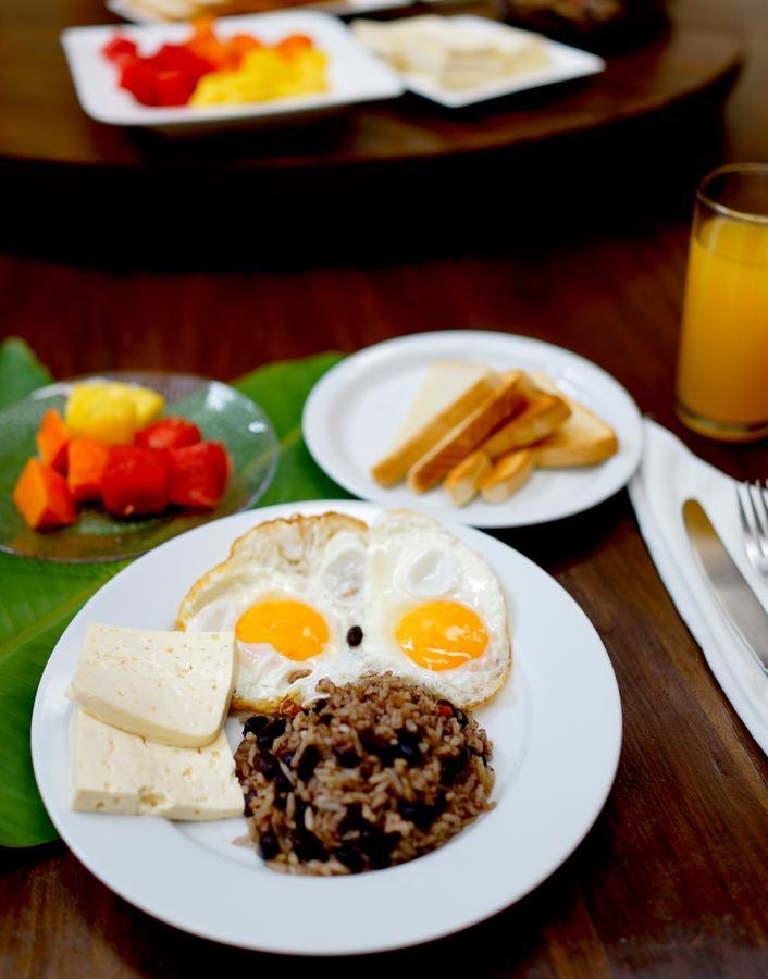Turrialba Bed & Breakfast Ngoại thất bức ảnh