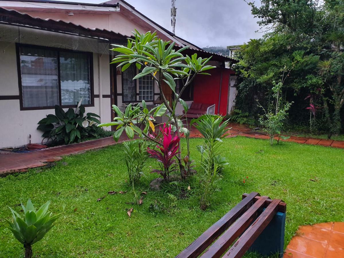 Turrialba Bed & Breakfast Ngoại thất bức ảnh