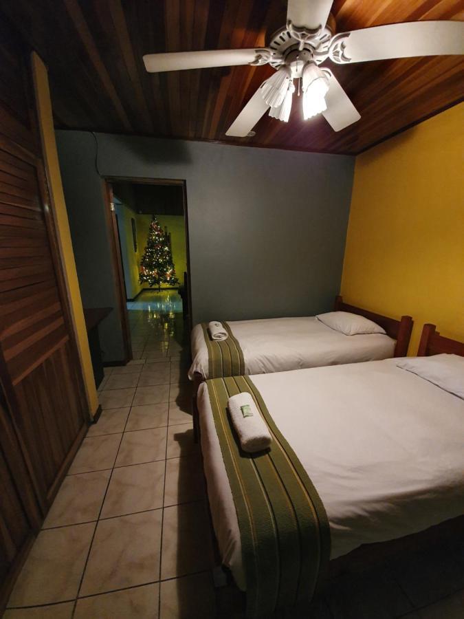 Turrialba Bed & Breakfast Ngoại thất bức ảnh